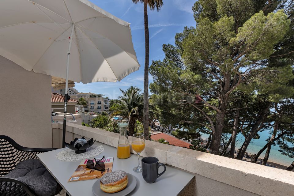 BeachFront Deluxe B&B II