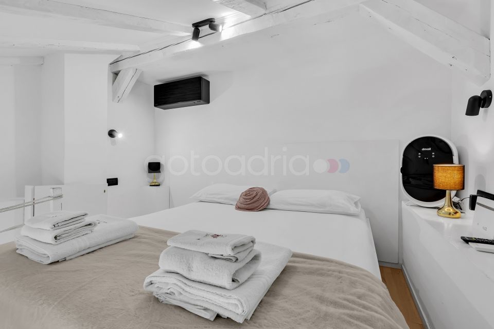 BeachFront Deluxe B&B II