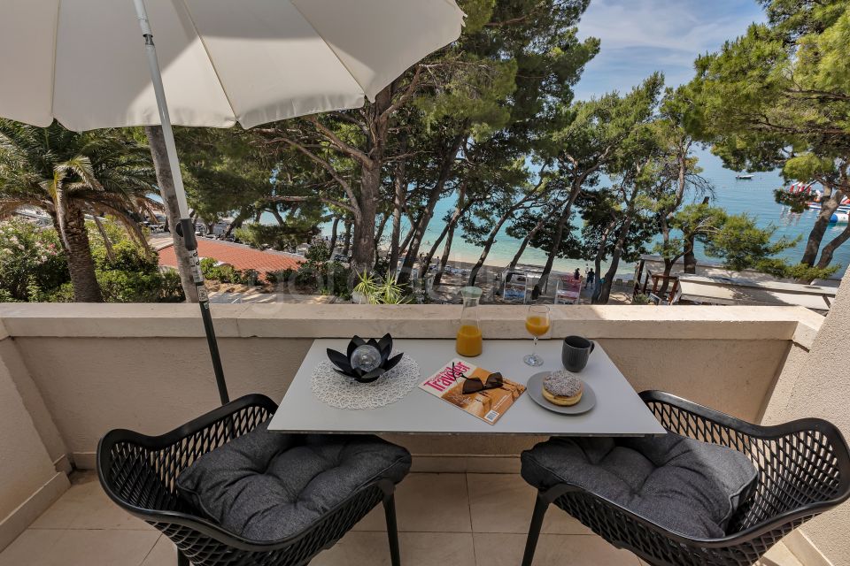 BeachFront Deluxe B&B II