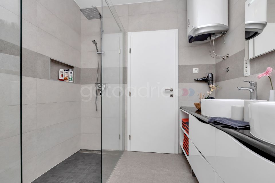 Luxury apartment Sidro