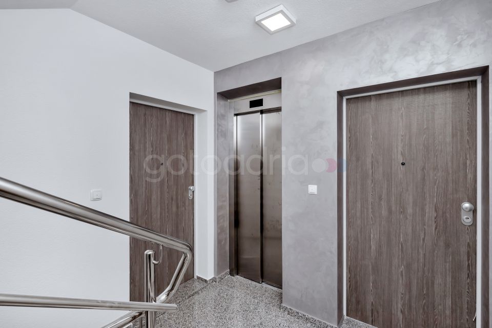 Luxury apartment Sidro