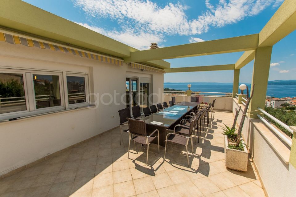 VillaOzzi•Value4money•PrivatePool•9bedroom•Seaview