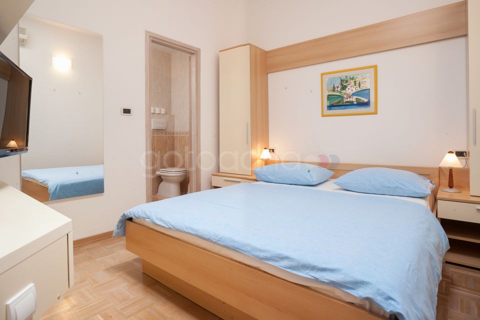 Ljubica I BeachFront Apartment
