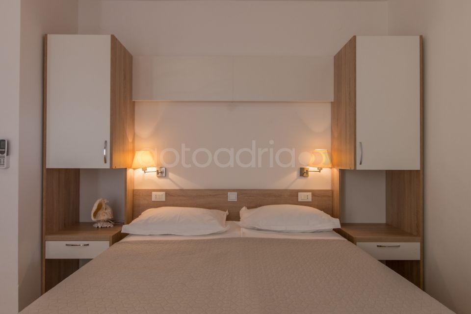Ljubica VII BeachFront Studio