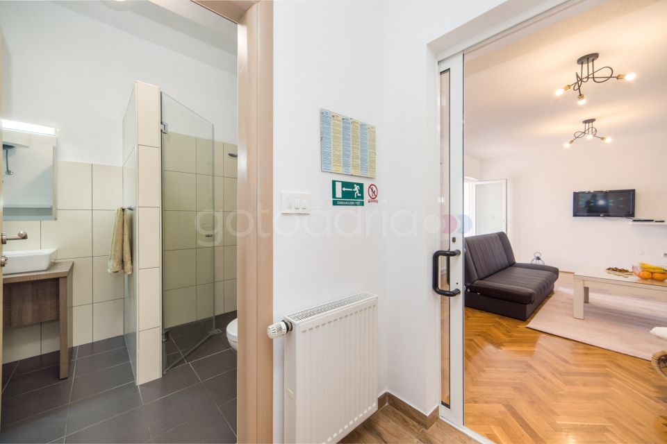 Apartman u centru Dolore II