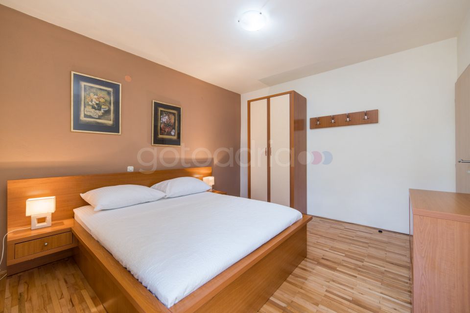 Apartman u centru Dolore II 