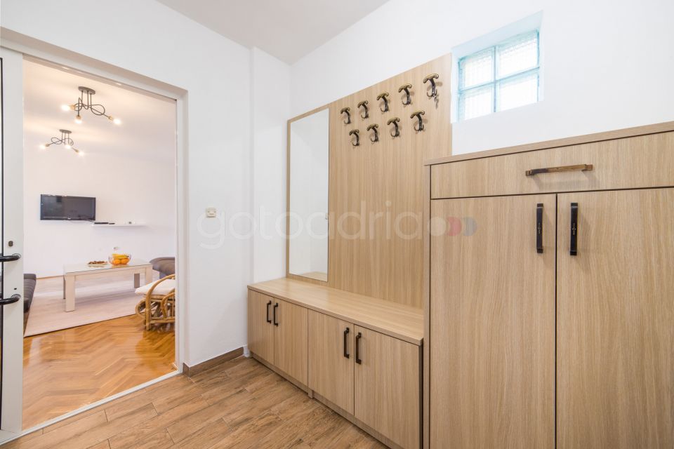 Apartman u centru Dolore II