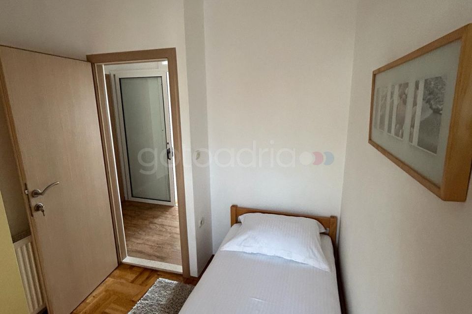 Apartman u centru Dolore II