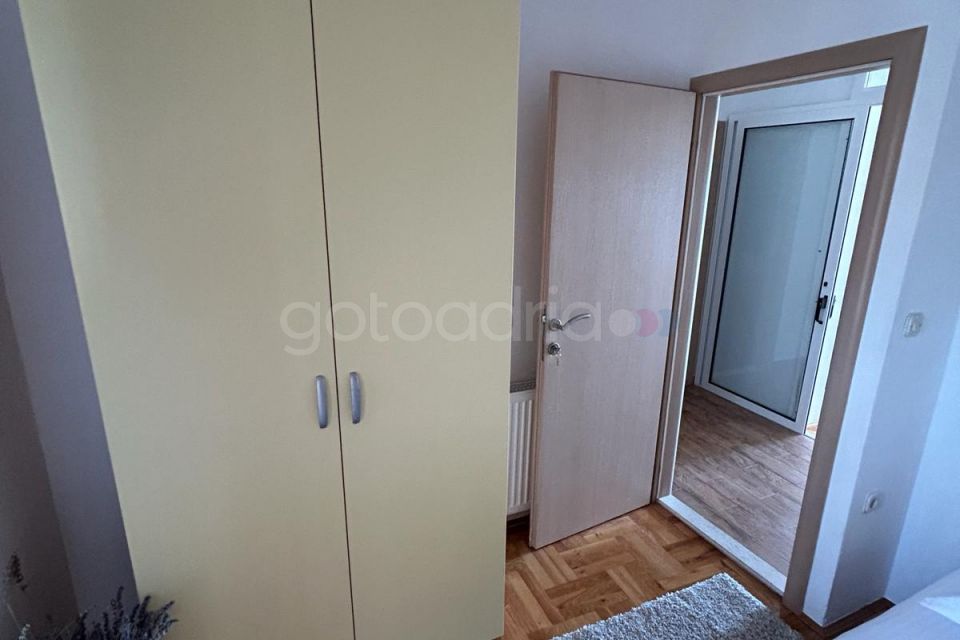 Apartman u centru Dolore II