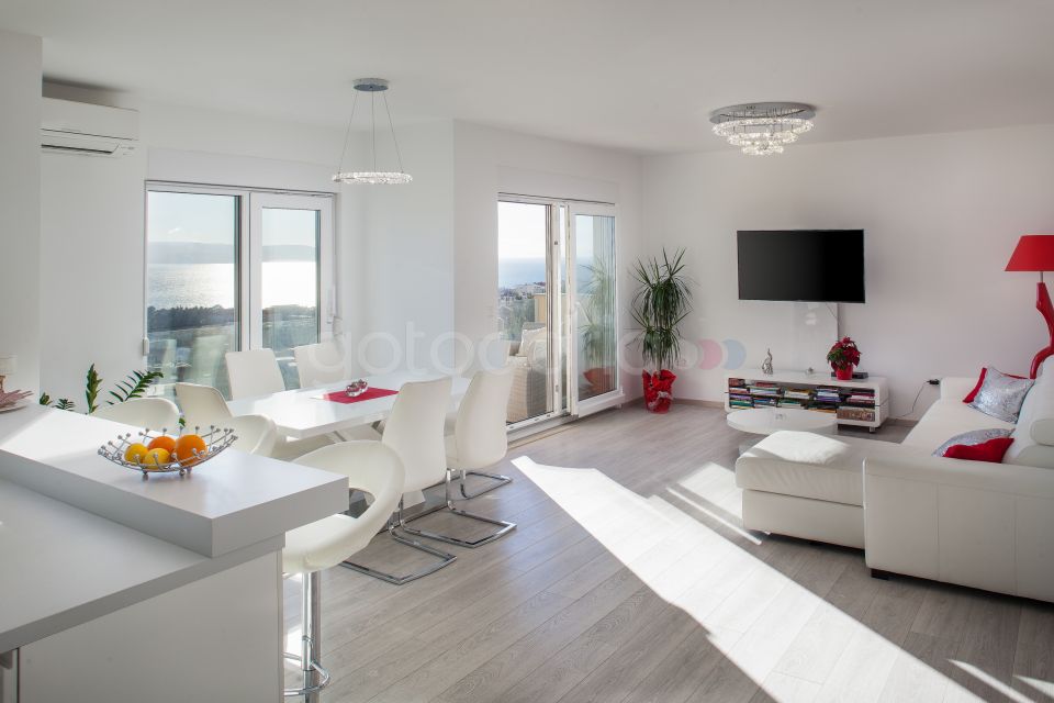 Penthouse sa pogledom - Sunset