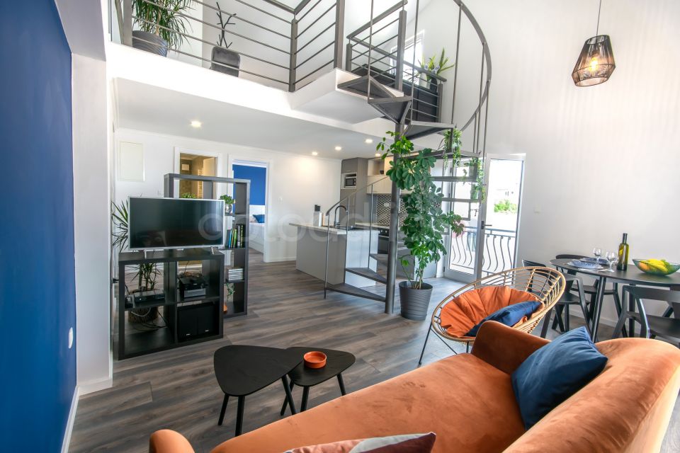 Rooftop Duplex + Whirlpool 