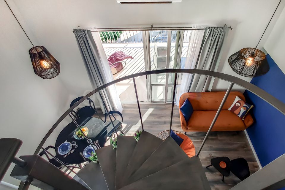 Rooftop Duplex + Whirlpool 