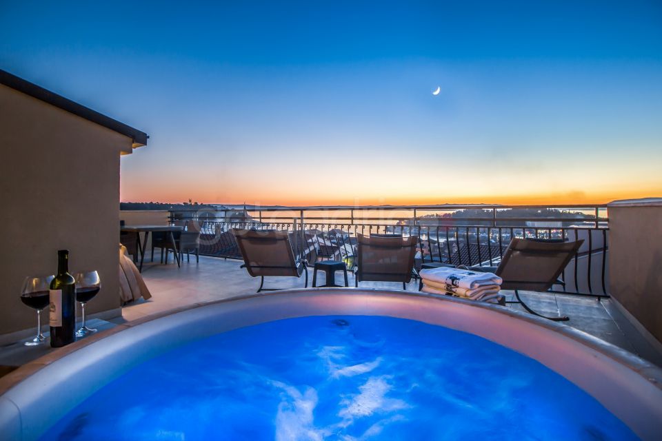 Penthouse Skytub u centru 