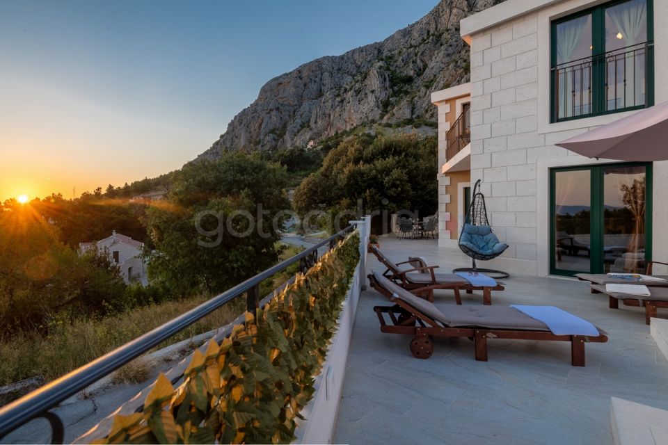 Modern Villa Gabrielle• Private Pool • Luxury