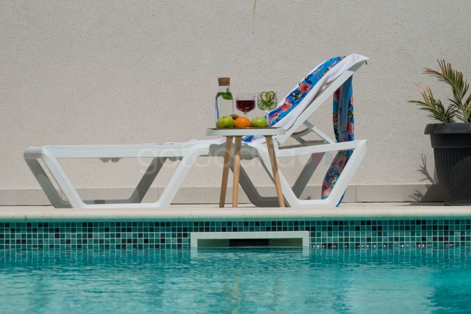 Perle - Apt with the pool