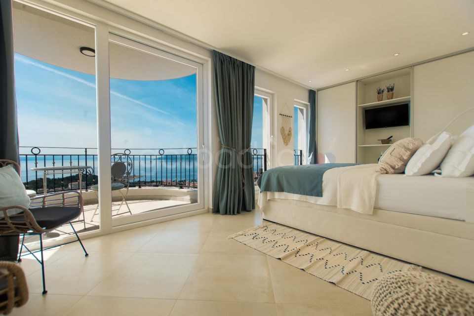 LuxuryStudioInVilla Perle II•Shared Pool•Sea View