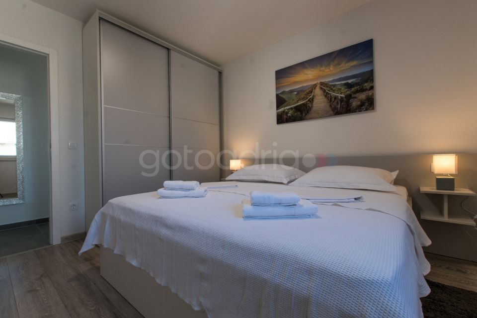 Apartman Leana VI 