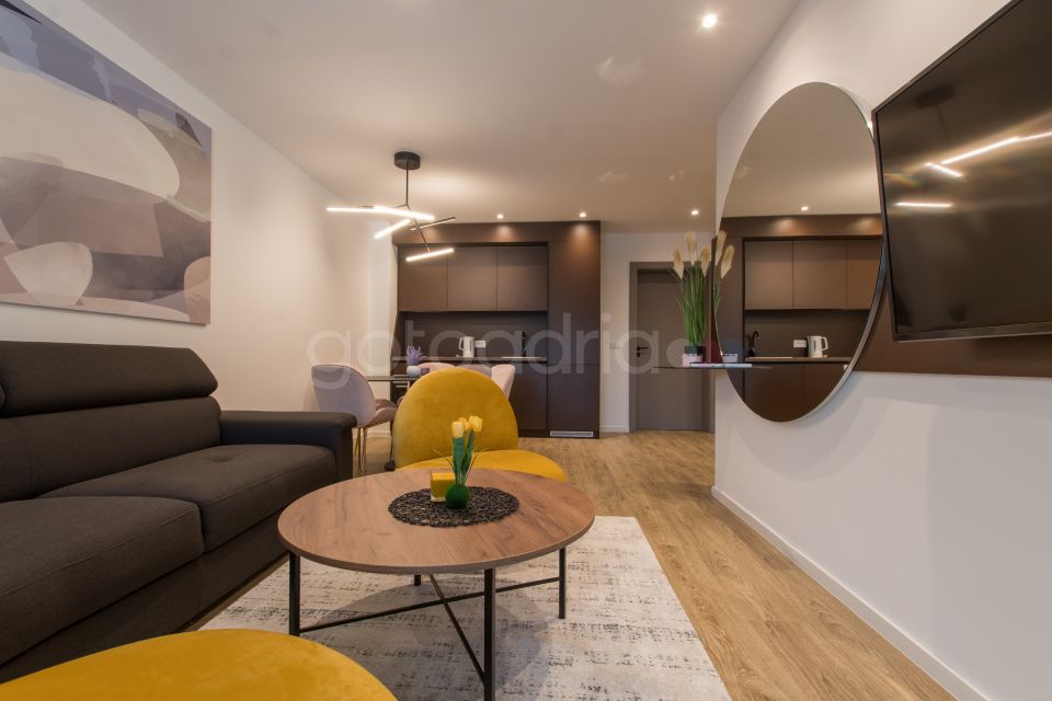 Lux Apartman Ella