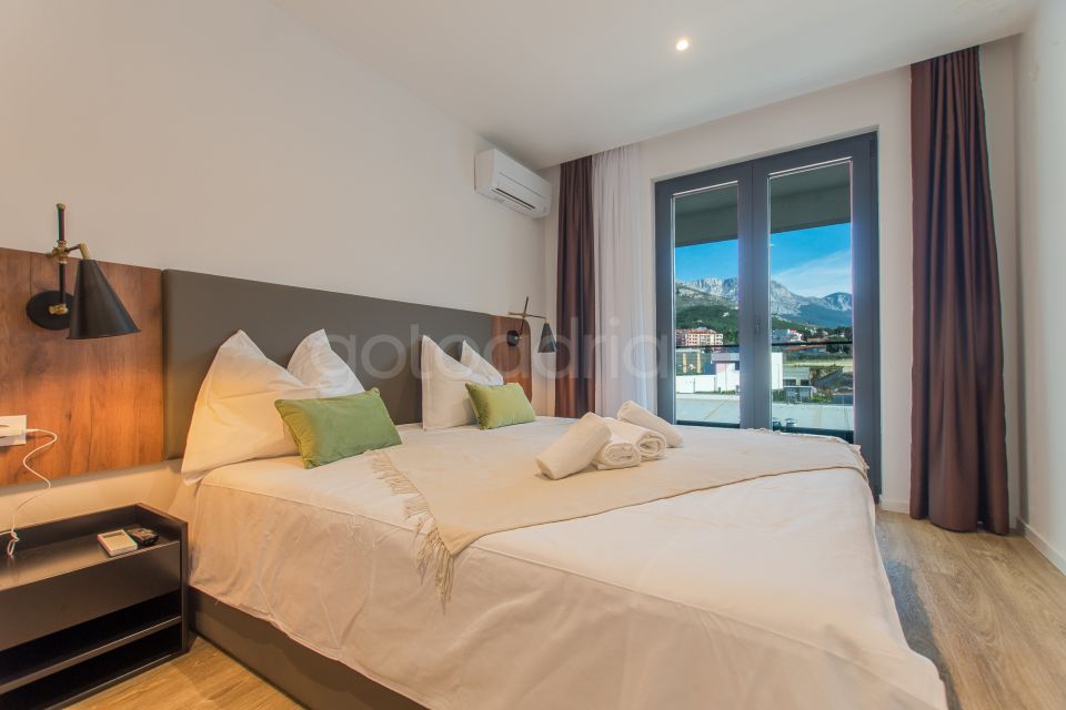 Lux Apartman Ella