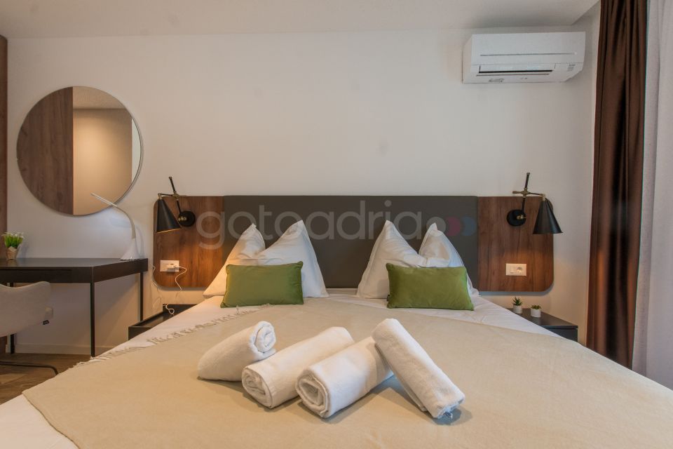 Lux Apartman Ella 