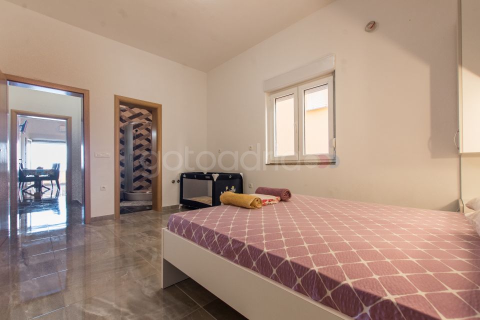 VII L Sea View Apt Zoe 
