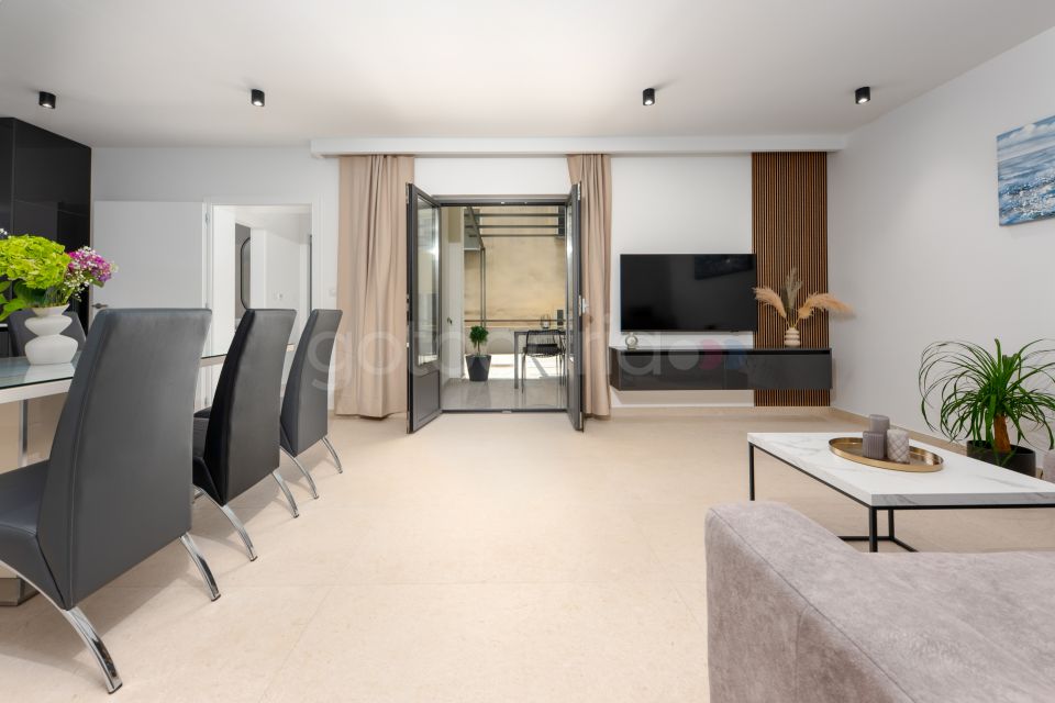 Apartments Maslina I