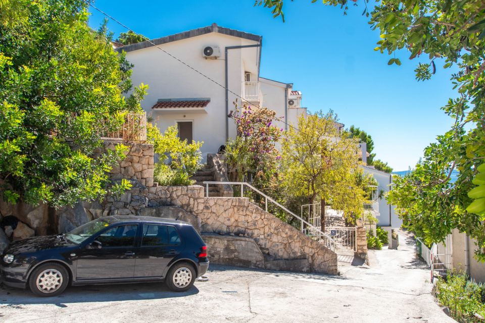 Seaside Apartment Ivo VI