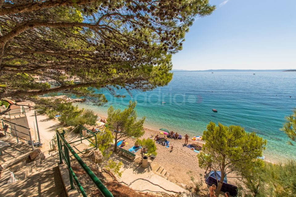 Apt u blizini plaže Jagodia I 