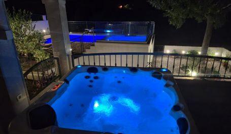 Stipanovi Dvori • Private Pool • Getaway • Party allowed