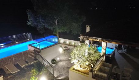 Stipanovi Dvori • Private Pool • Getaway • Party allowed