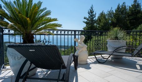 Luxury Villa Olive