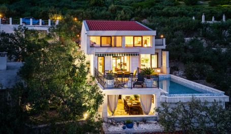 Luxury Villa Olive