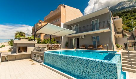 Apartment Stanley private pool