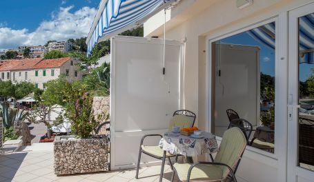 Apartman na plaži Ljubica I 