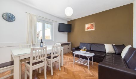 Apartman u centru Dolore I 