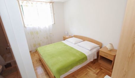 Apartman u centru Tonka I