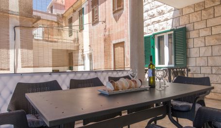 Apartman uz more Mirta 