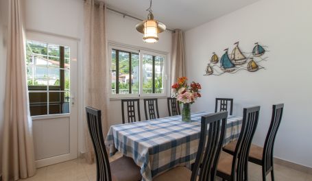 Apartman uz more Mirta 