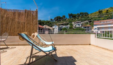 Apartman uz more Mirta 