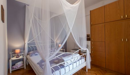 Apartman uz more Mirta 