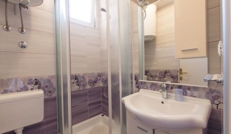 Apartman uz more Mirta 