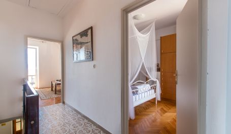Apartman uz more Mirta 