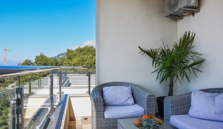 Seaview apt Dammi VIII
