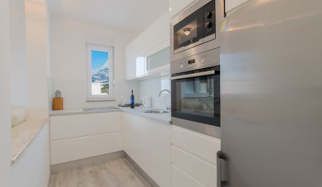 Seaview apt Dammi VIII