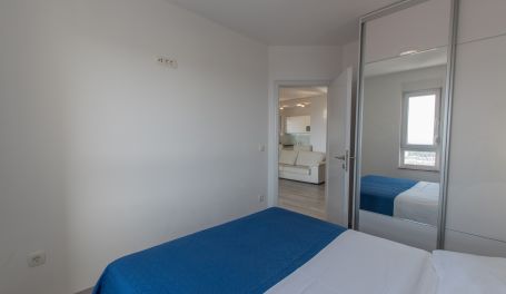Seaview apt Dammi VIII