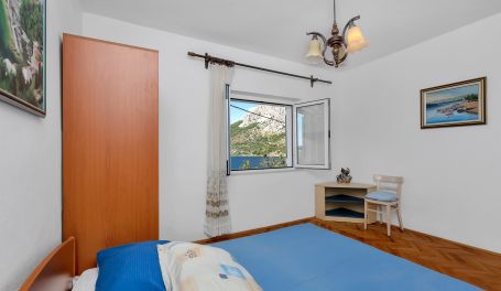 Apartman uz plazu Maria III