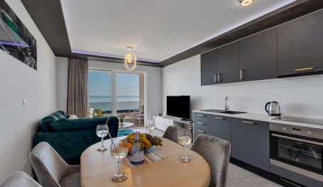 Seaview Luxury apt Luki