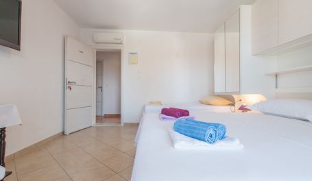 Room Vulle I