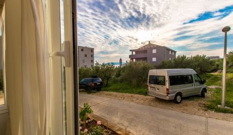 Apartman u mirnoj cetvrti Denny