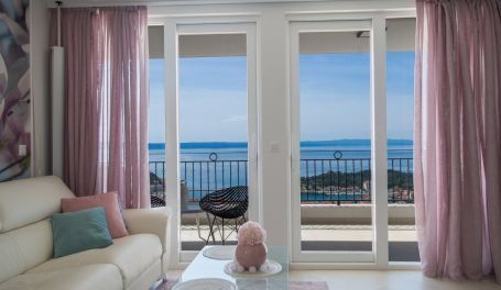 Luxury Apt In Villa•Saphir•Shared Pool•Sea View